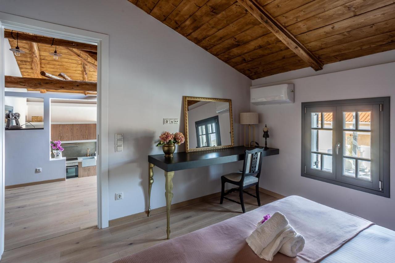Camara Suites Andros Town Bagian luar foto