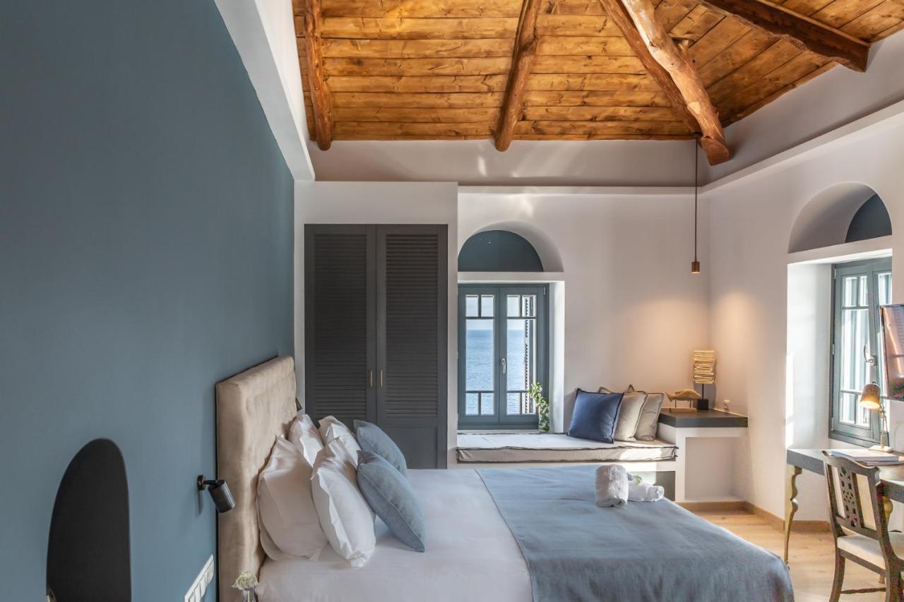 Camara Suites Andros Town Bagian luar foto
